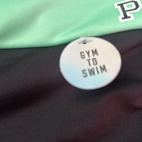 Pink gym to swim - Picture 2 of 4